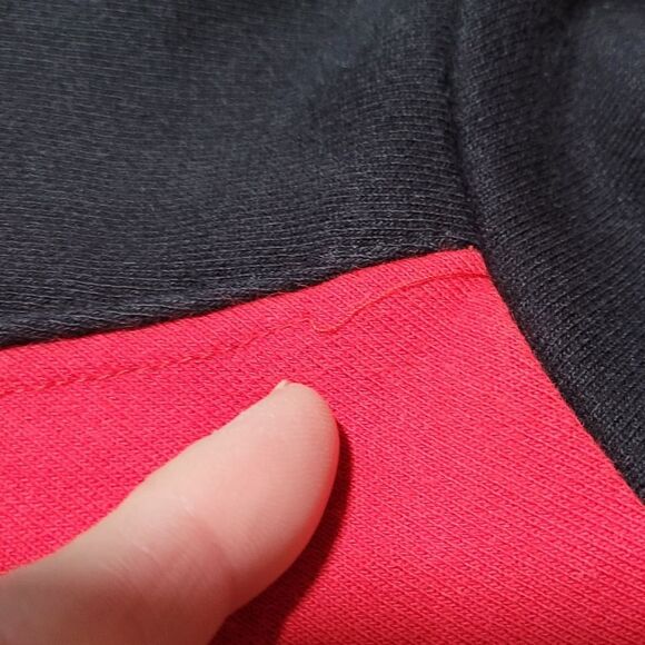 VETEMENTS X CHAMPION Hoodie, M, Antwerpen Belgium, Red/Black, Sweatshirt - Picture 9 of 16